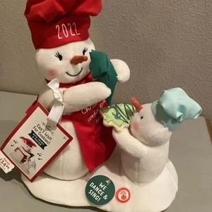 HALLMARK 2022 Can't Wait For Cookies! Snowmen Sound & Motion We Dance & Sing NWT